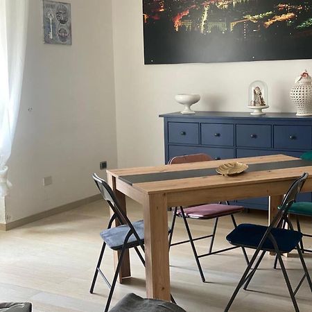 Casa Vacanza Pucchiell Appartement Napels Buitenkant foto