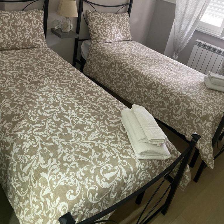 Casa Vacanza Pucchiell Appartement Napels Buitenkant foto